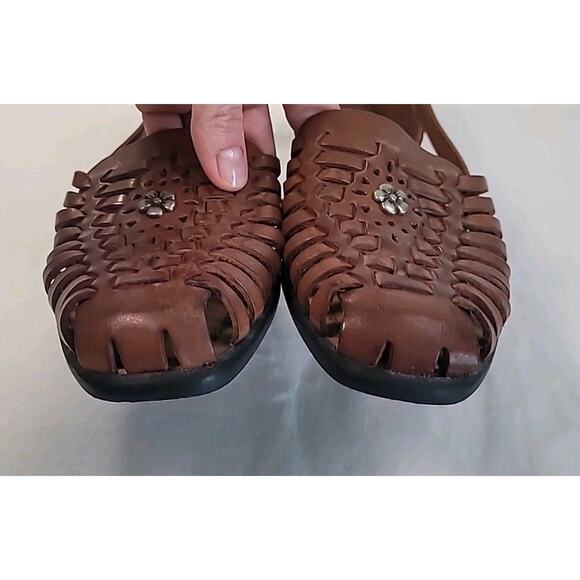Basic Editions Slip-On Leather Sandals | Women’s 5.5 Brown | EUC - Picture 5 of 8